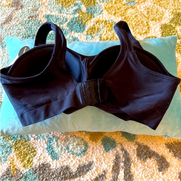 Shapermint Truekind Daily Comfort Wireless Shaper Bra - Picture 11 of 11